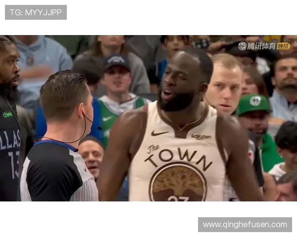 NBA季后赛争议判罚回顾:那些改变系列赛走向的瞬间 NBA季后赛争议判罚回顾:那些改变系列赛走向的瞬间